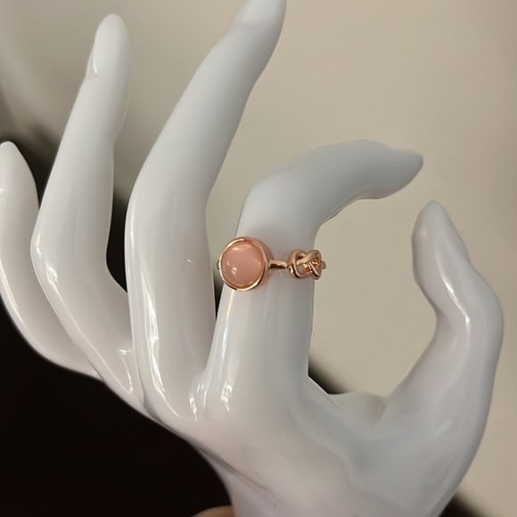 Women's Round Pink Rose Gold Zircon Ring Jewelry - Picture 2 of 4
